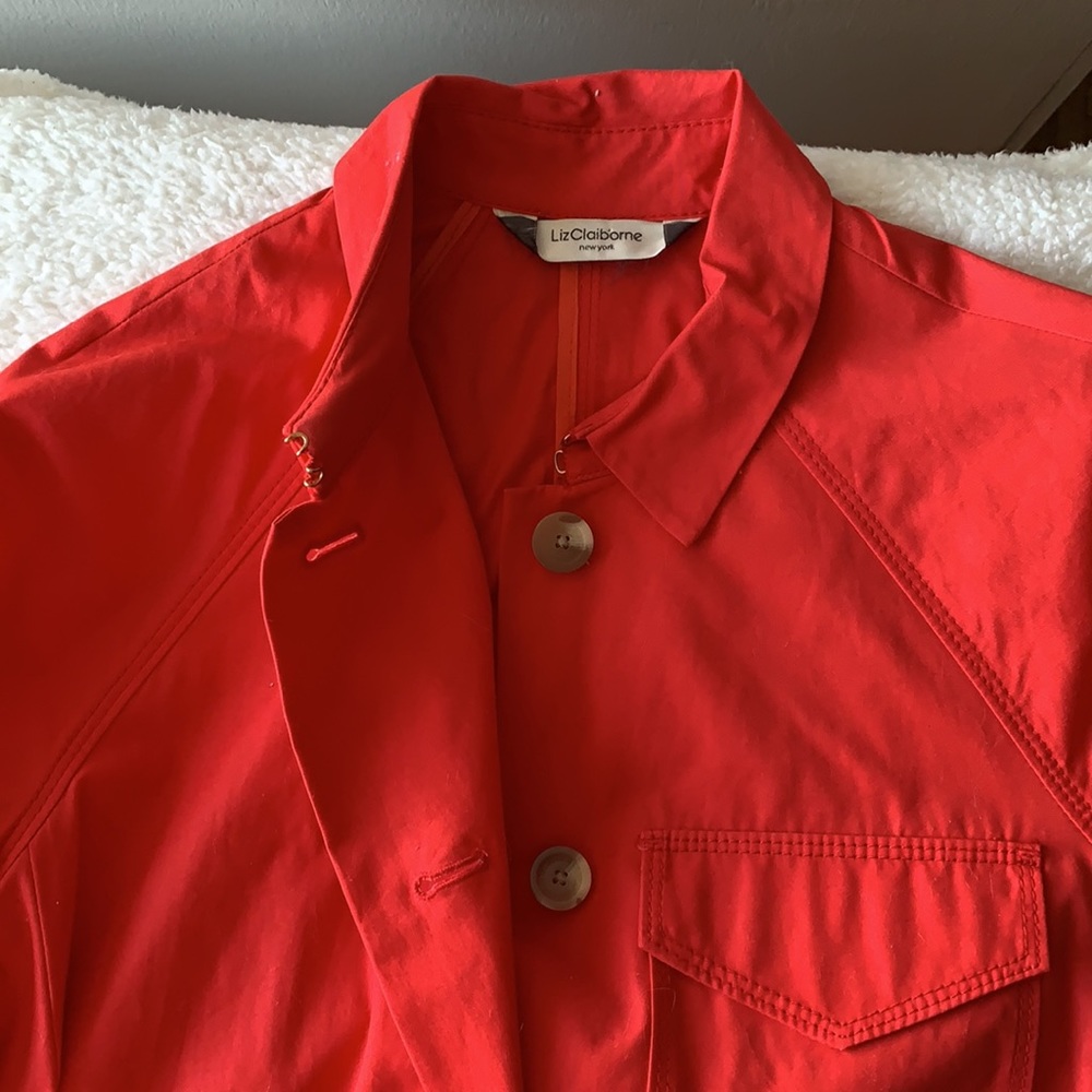 Liz Claiborne light button-up jacket - Picture 6 of 8